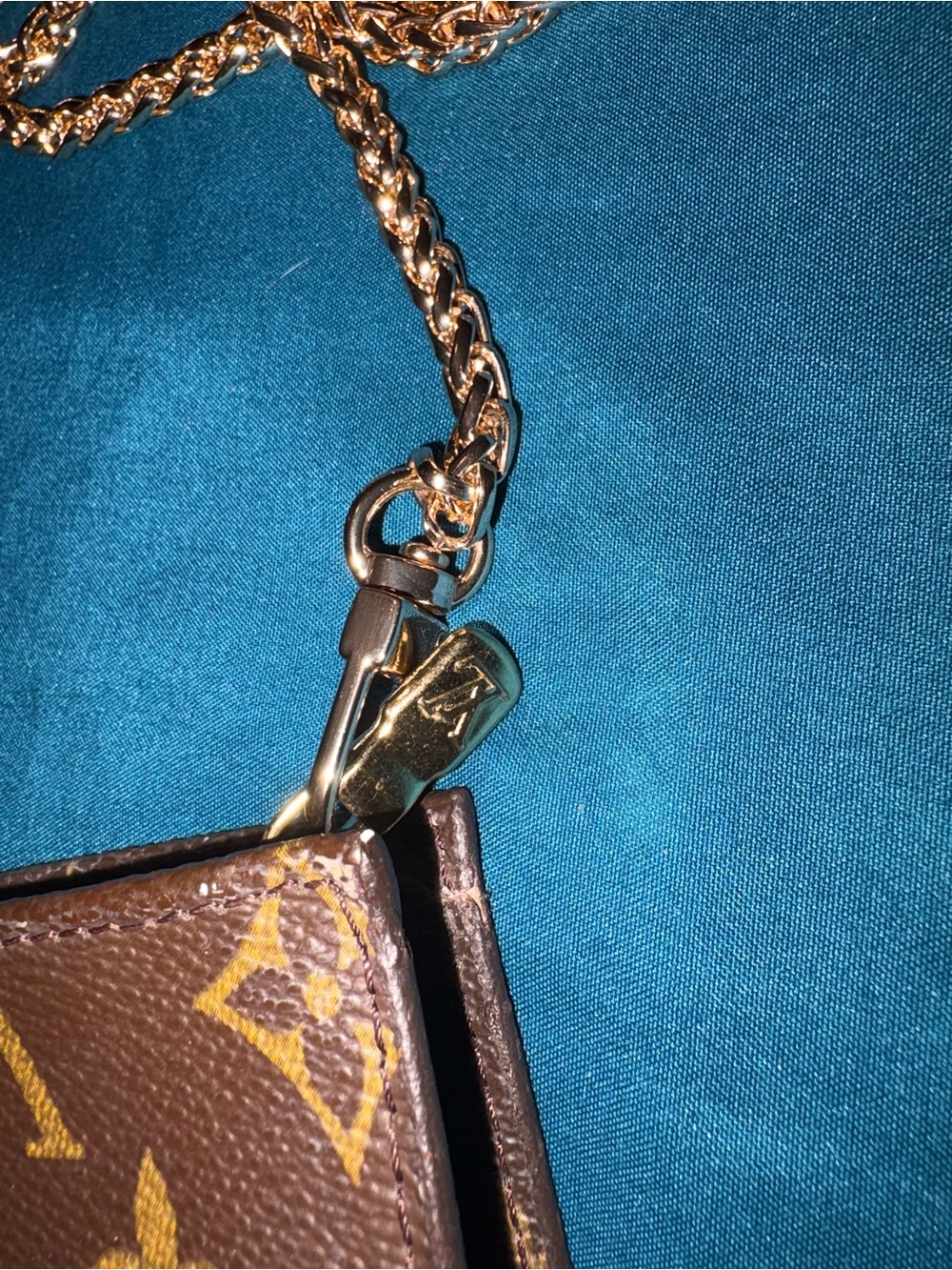 Authentic Brown LV Monogram Crossbody Bag - Picture 4 of 7